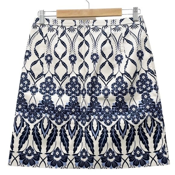 NWT J. Crew Trellis Skirt Blue & White Floral Scroll Mini A-Line Skirt Size 4 - Picture 6 of 16